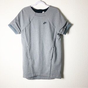 Nike tech Womens gray fleece short sleeve dress M